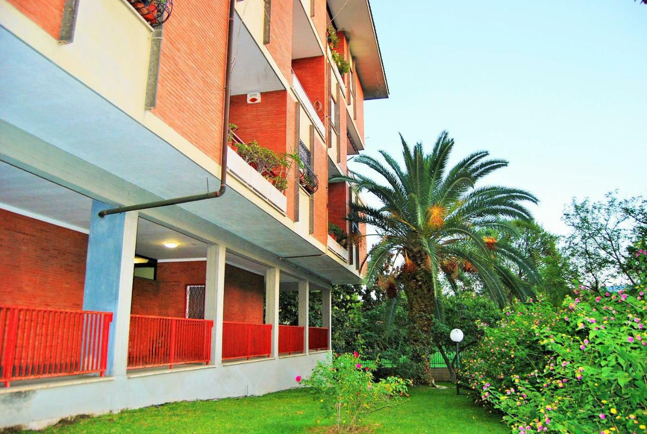 Roma Eur Bed & Breakfast Dış mekan fotoğraf